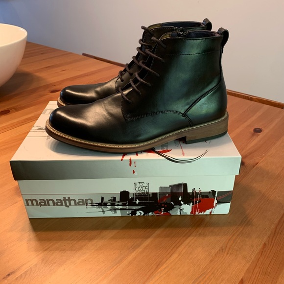 Man vegan leather black boots with zipper. New - Picture 2 of 8